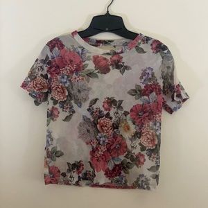 Translucent floral short sleeve top